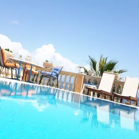 Hotel apartamentowy Oniro Villas Corfu (city)